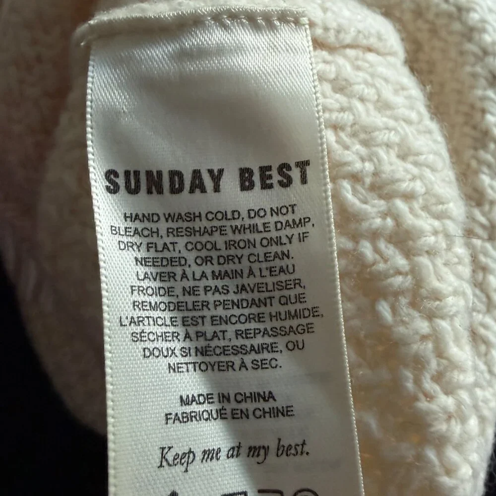 Aritzia Sunday Best Size XS Merino wool - Picture 5 of 5
